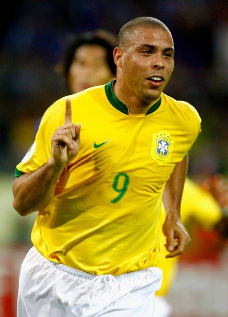 队配合和执 队配合和执